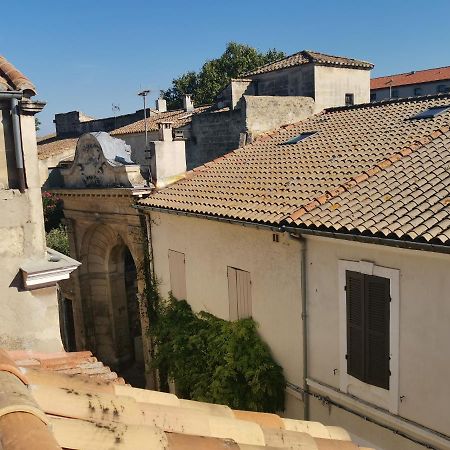 L'Oustaou D'Arles Villa ภายนอก รูปภาพ