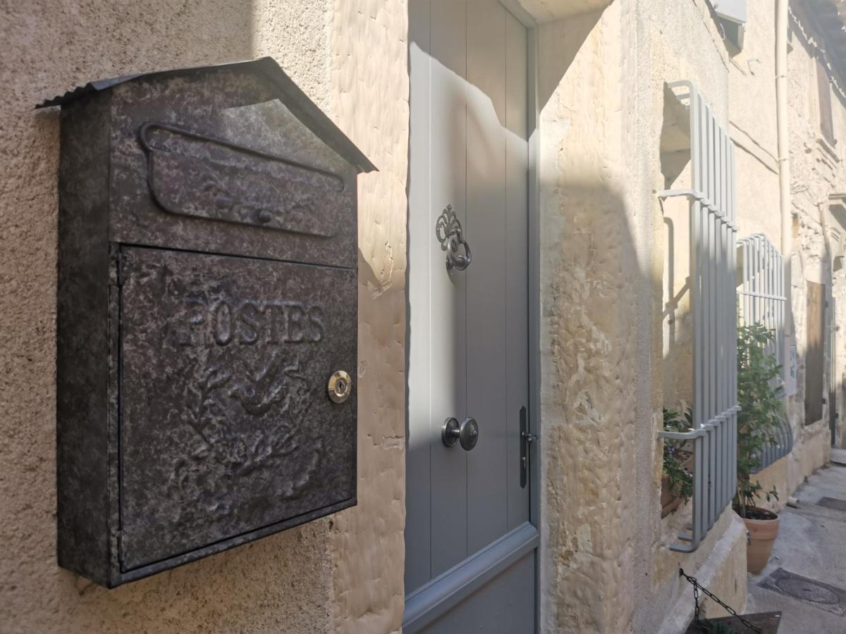 L'Oustaou D'Arles Villa ภายนอก รูปภาพ